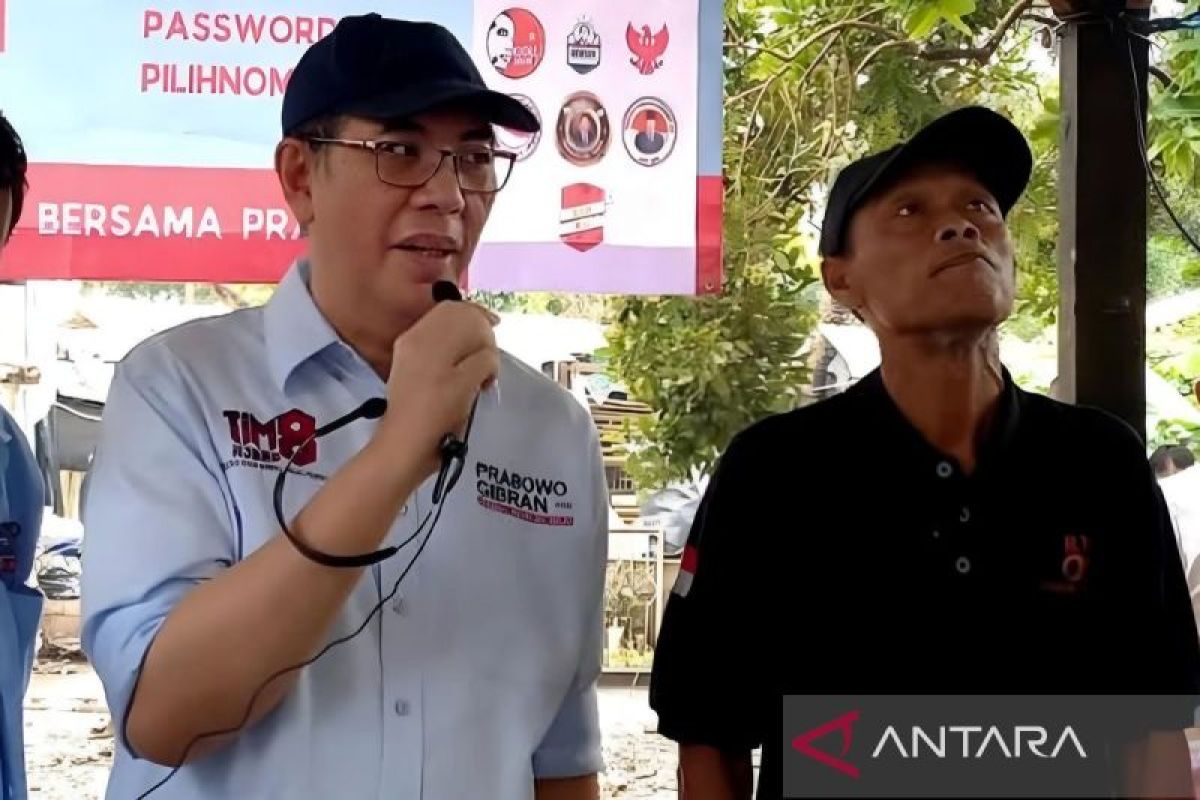 Relawan Jokowi bangun tiga posko WiFi gratis di Pasar Minggu