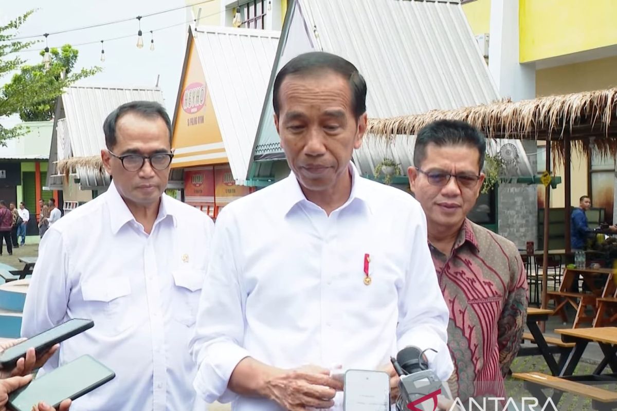 Presiden Jokowi sebut Menko Polhukam definitif dari kalangan non-parpol