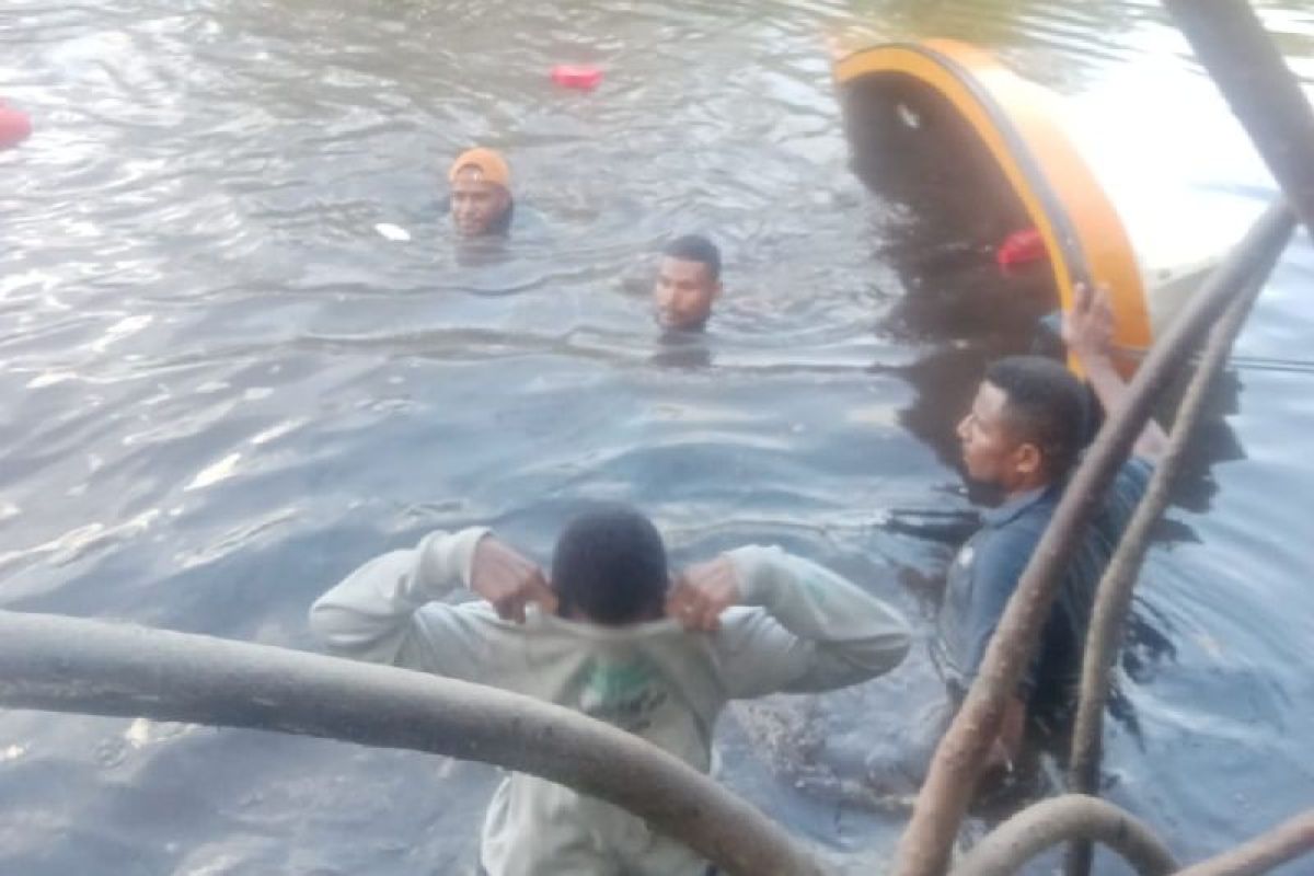 Kapolres Mambra: Perahu motor anggota KPU terbalik di Poiwai