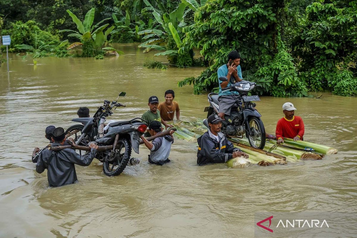 109 rumah di Bayah Lebak tergenang luapan air Sungai Ciwaru