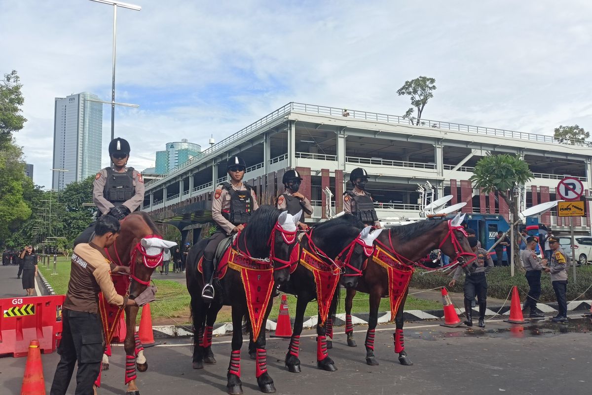 Polisi kerahkan kuda hingga anjing pelacak pada debat terakhir capres