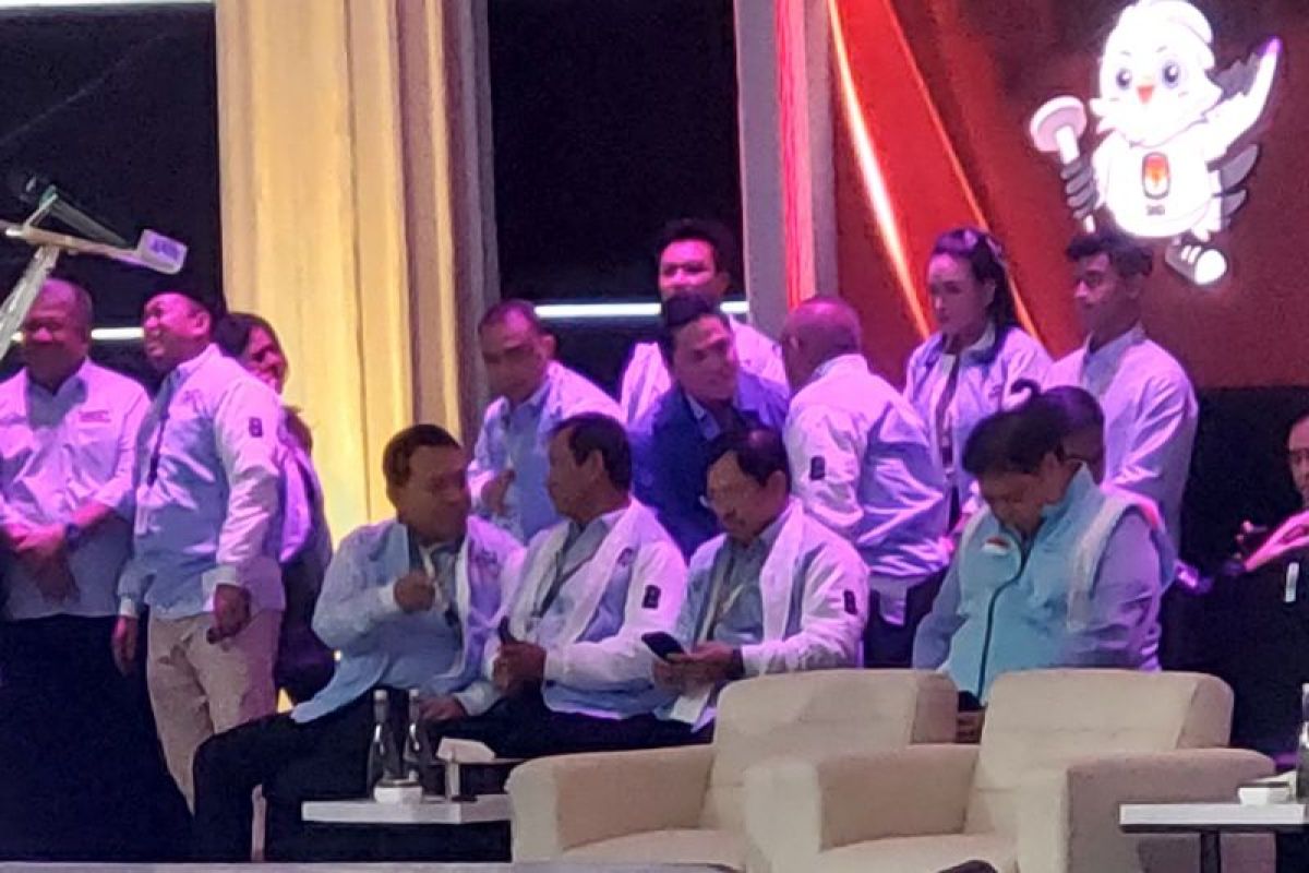 Mantan Menkes Dokter Terawan duduk di barisan Prabowo-Gibran