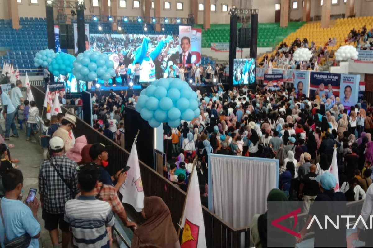 Ribuan santri di Palabuhanratu Sukabumi doakan Prabowo-Gibran sukses pada Pemilu 2024