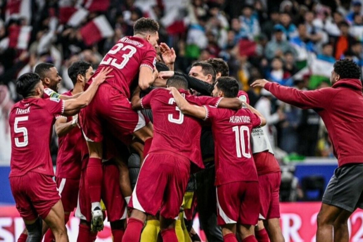 Qatar ke semifinal Piala Asia usai menang adu penalti lawan Uzbekistan