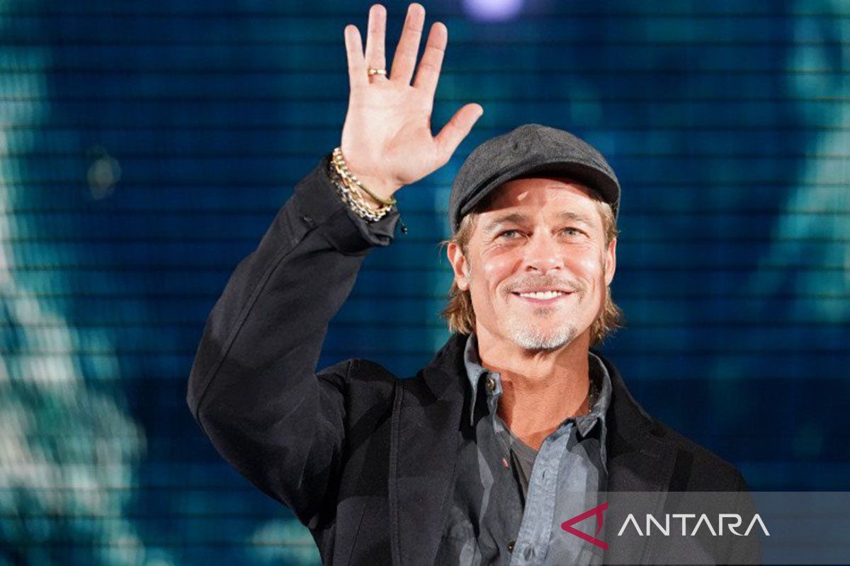 Brad Pitt dikabarkan akan bintangi film karya Quentin Tarantino