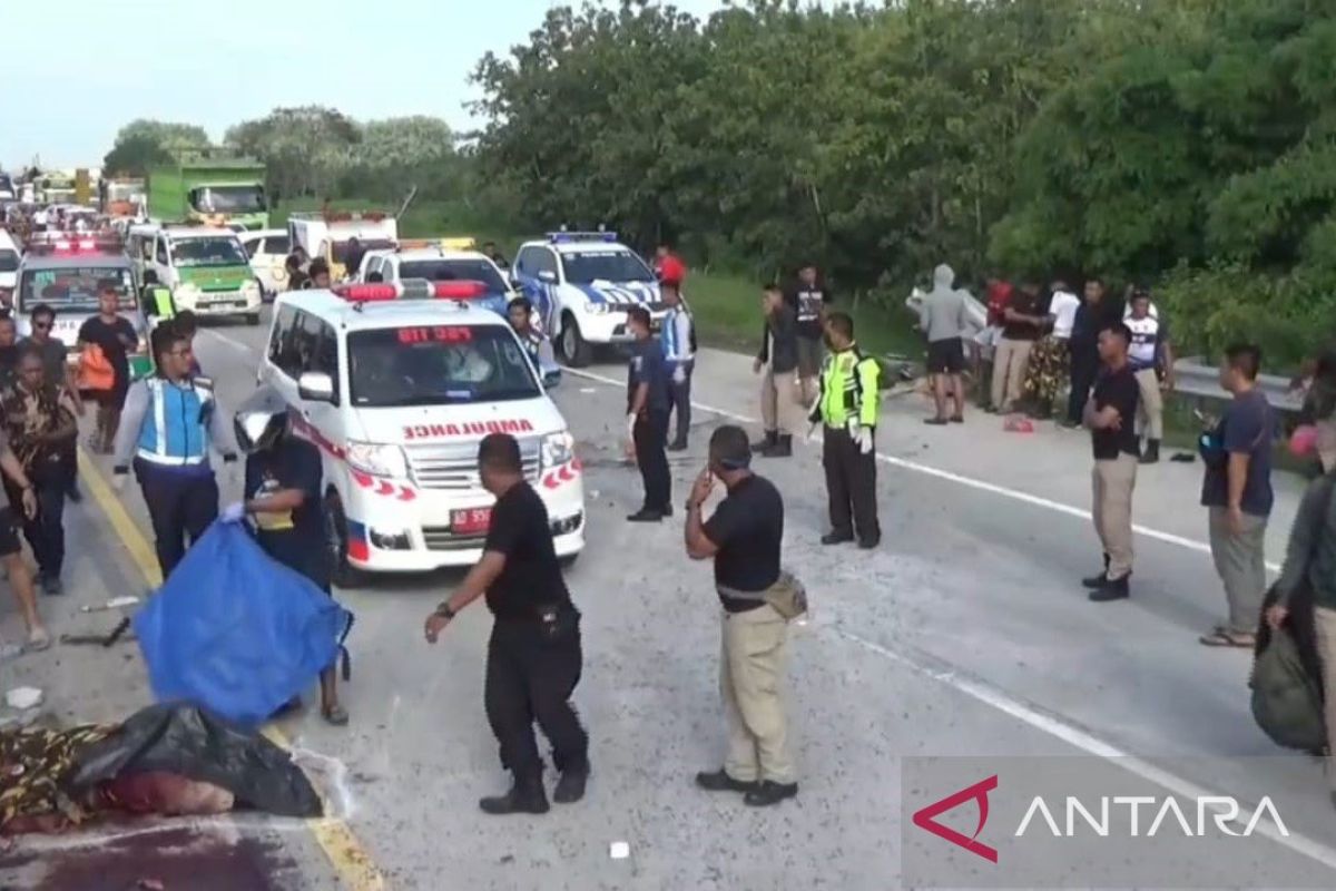 Bus rombongan Partai Hanura alami kecelakaan di Tol Ngawi, tiga orang meninggal