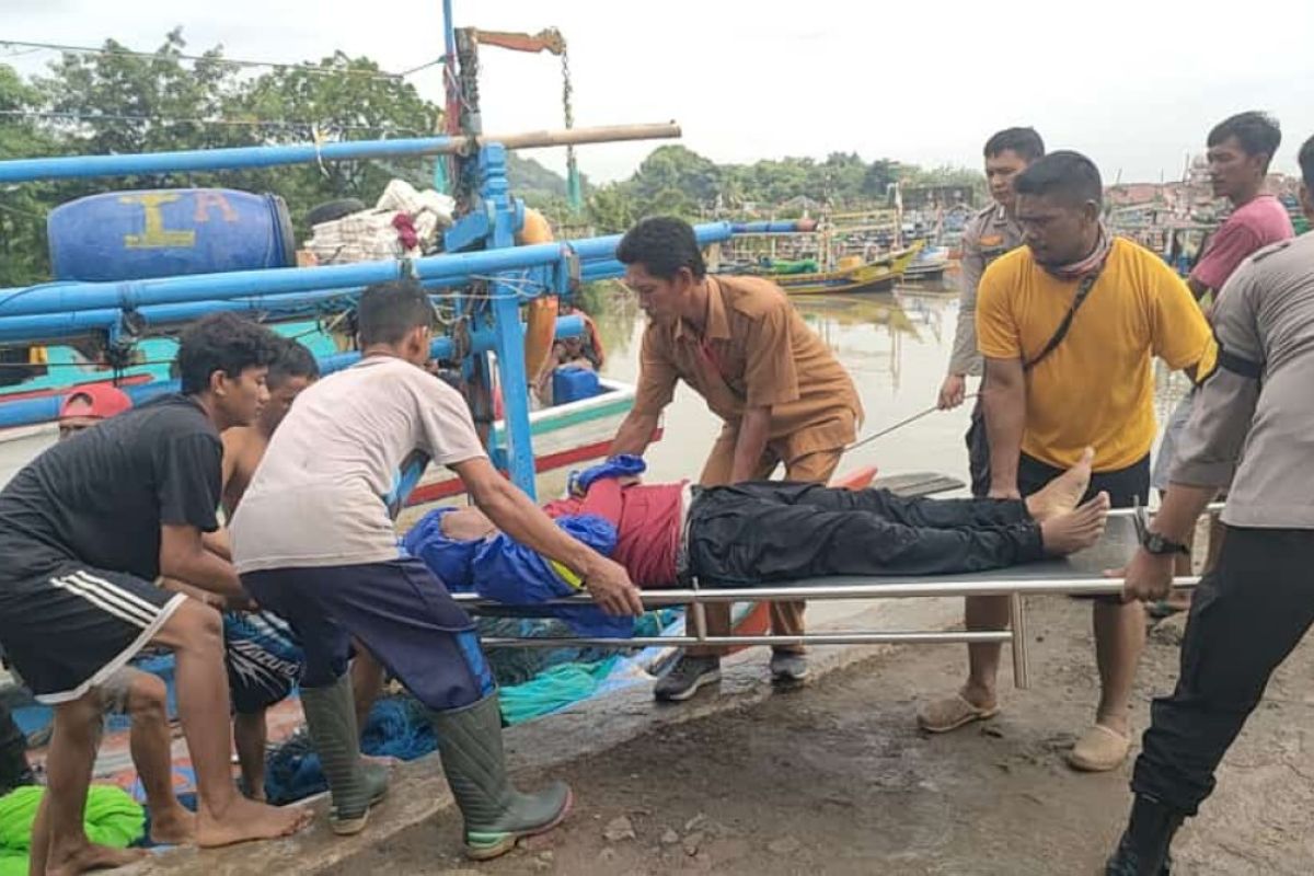 Empat nelayan di Serang tewas tersambar petir saat melaut