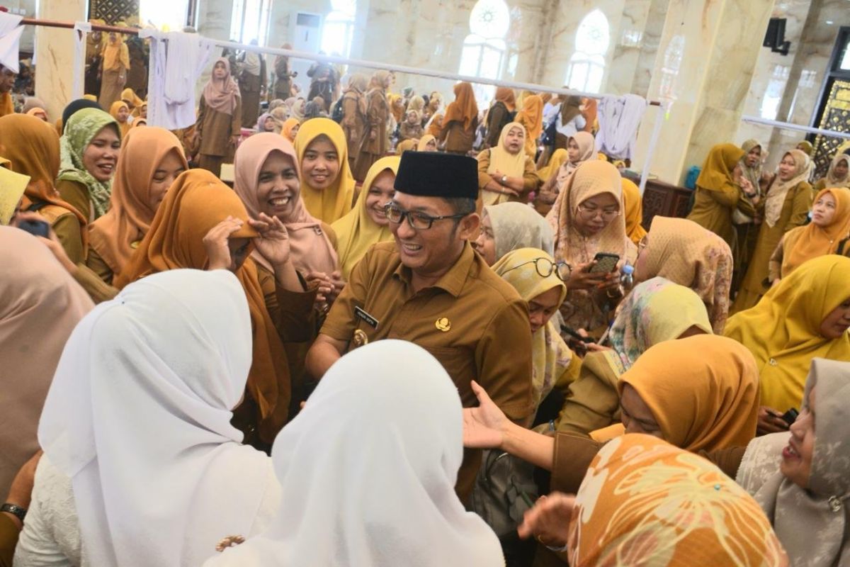 Wali Kota Padang: 2.331 guru honorer diangkat jadi PPPK pada 2024
