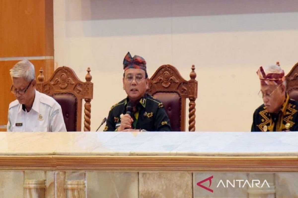 Pj Gubernur imbau Pemda di Sultra untuk mitigasi TPS rawan bencana