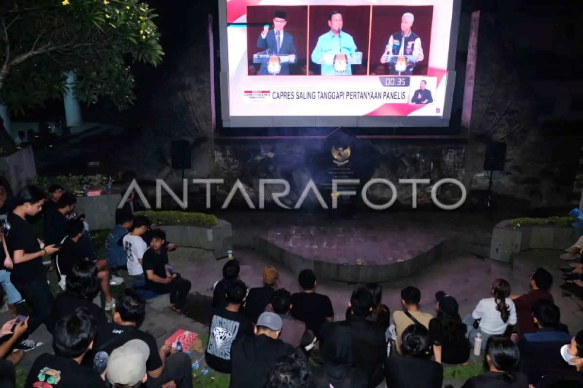 Rangkuman kampanye hari ke-72, Pesan capres-cawapres untuk masyarakat