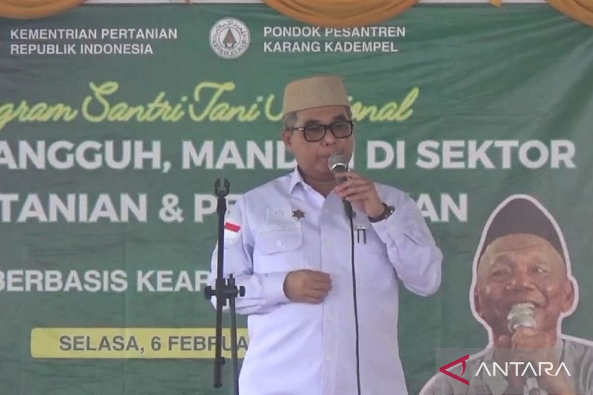 Wamentan luncurkan program santri Tani Milenial di Madiun