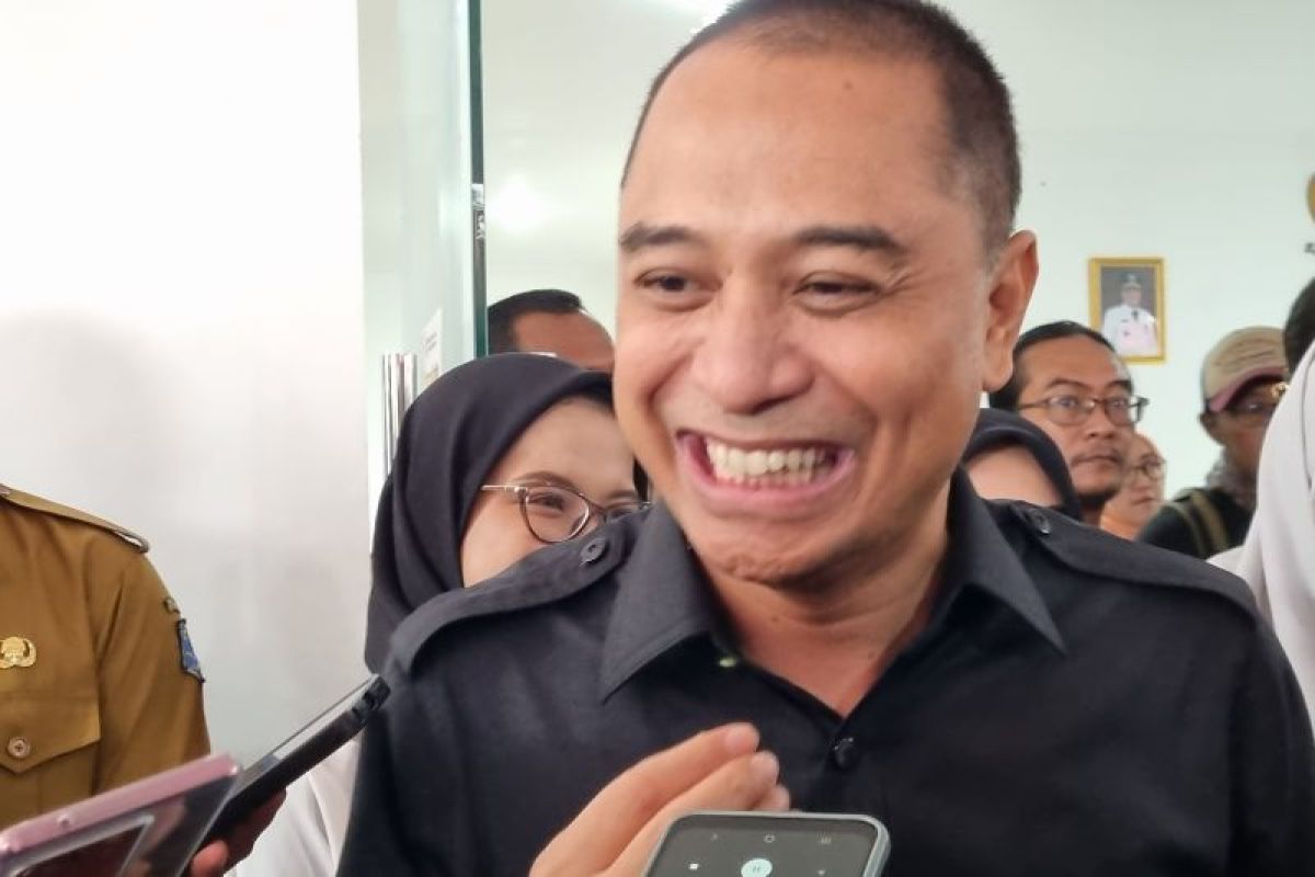 Belasan Asisten Muda Wali Kota Surabaya bertugas di sejumlah dinas