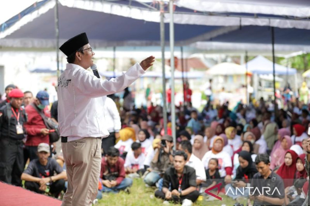 Mahfud berjanji akan putihkan utang nelayan dan petani