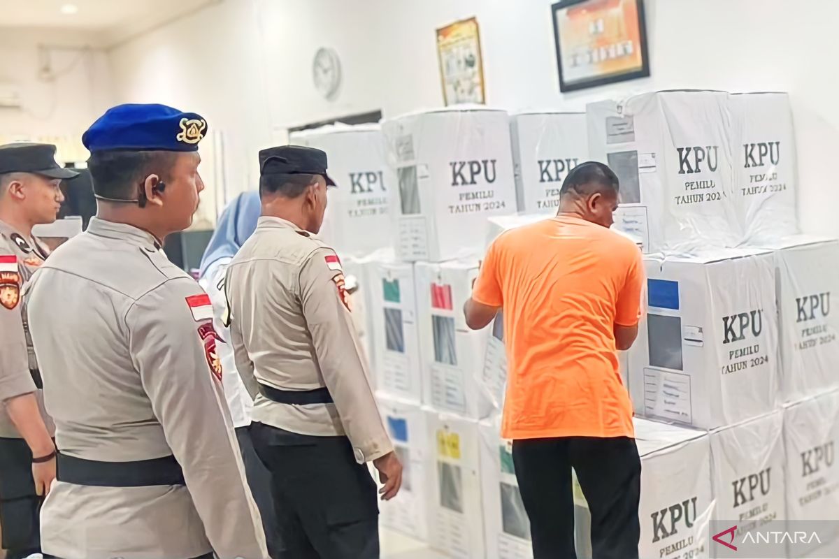 KPU: Logistik pemilu sudah tiba di Tambalen setelah berlayar 19 jam