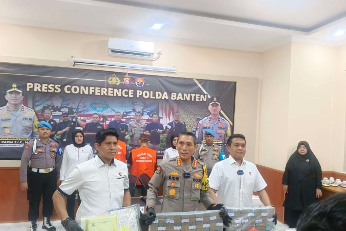 Polda Banten ungkap kasus korupsi PIP di Kota Serang