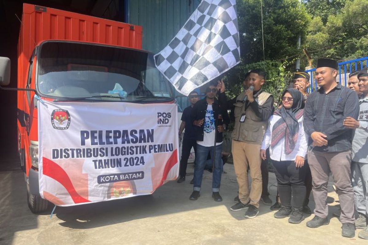 KPU Batam pastikan distribusi logistik Pemilu rampung 12 Februari