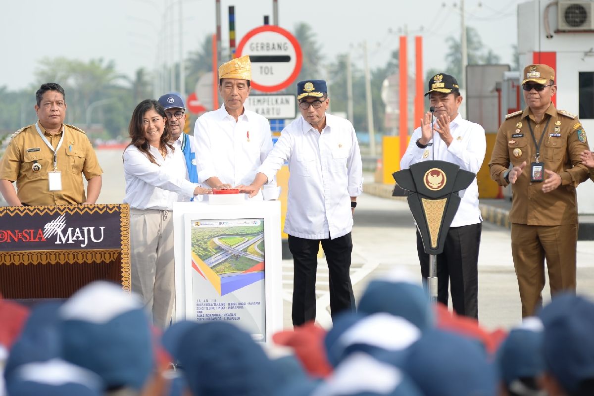 Pj Gubernur yakin dua ruas tol dongkrak pertumbuhan industri  di Sumut
