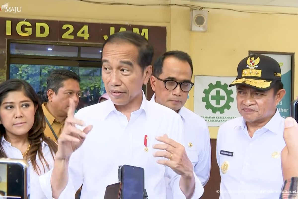 Jokowi calls for public hospital expansion in North Sumatra