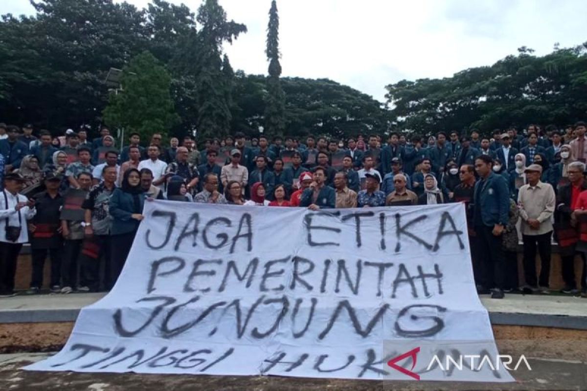 Komunitas akademik Undip sampaikan sikap terkait situasi politik