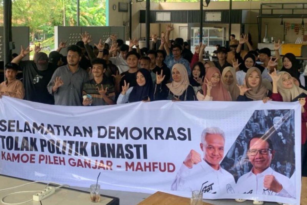 Selamatkan Demokrasi, mahasiswa Aceh gelar aksi dukung Ganjar-Mahfud