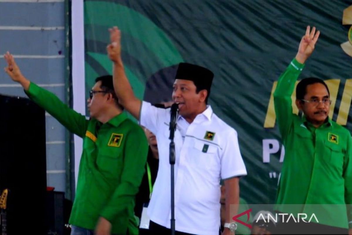 Rommy sebut peluang PPP gabung Prabowo-Gibran diputus lewat mukernas