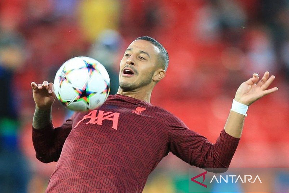 Thiago Alcantara kemungkinan akhiri karier di Liverpool lebih cepat