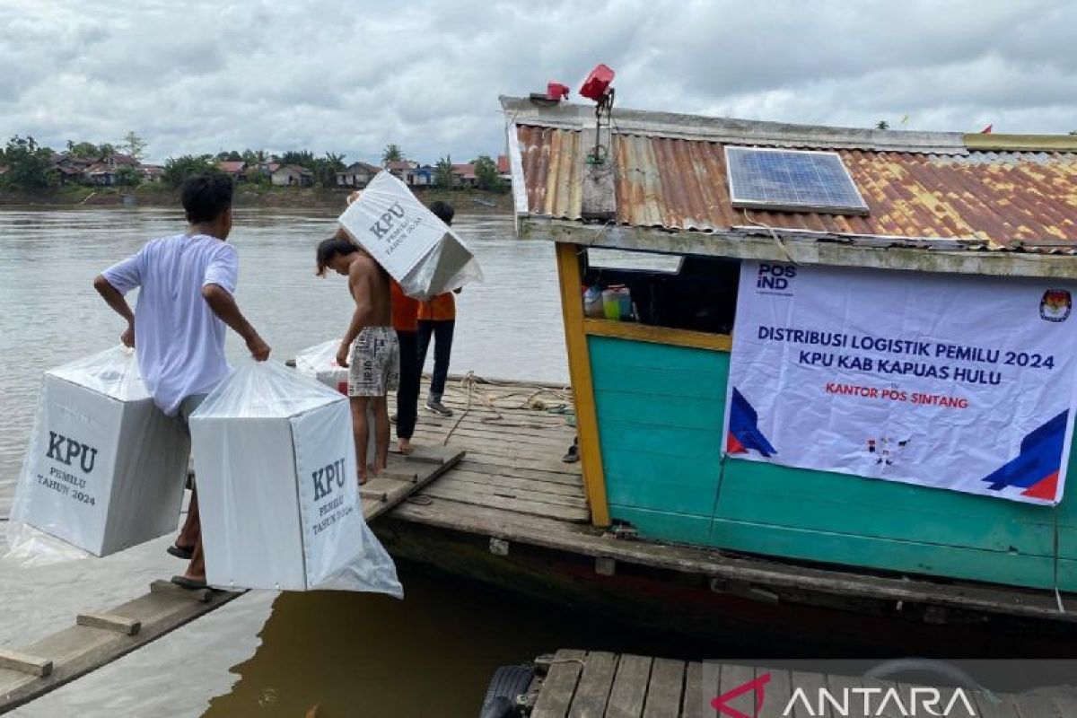 KPU Kapuas Hulu prioritaskan distribusi logistik ke wilayah hilir