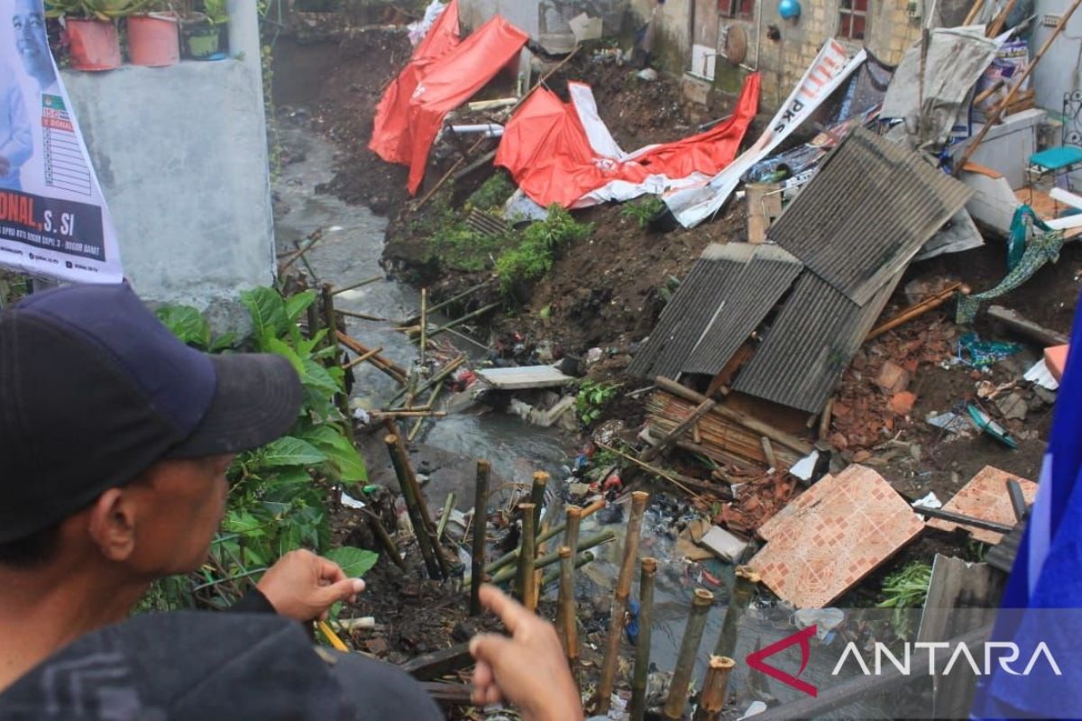 Pemkot Bogor tangani longsor susulan di Cilendek