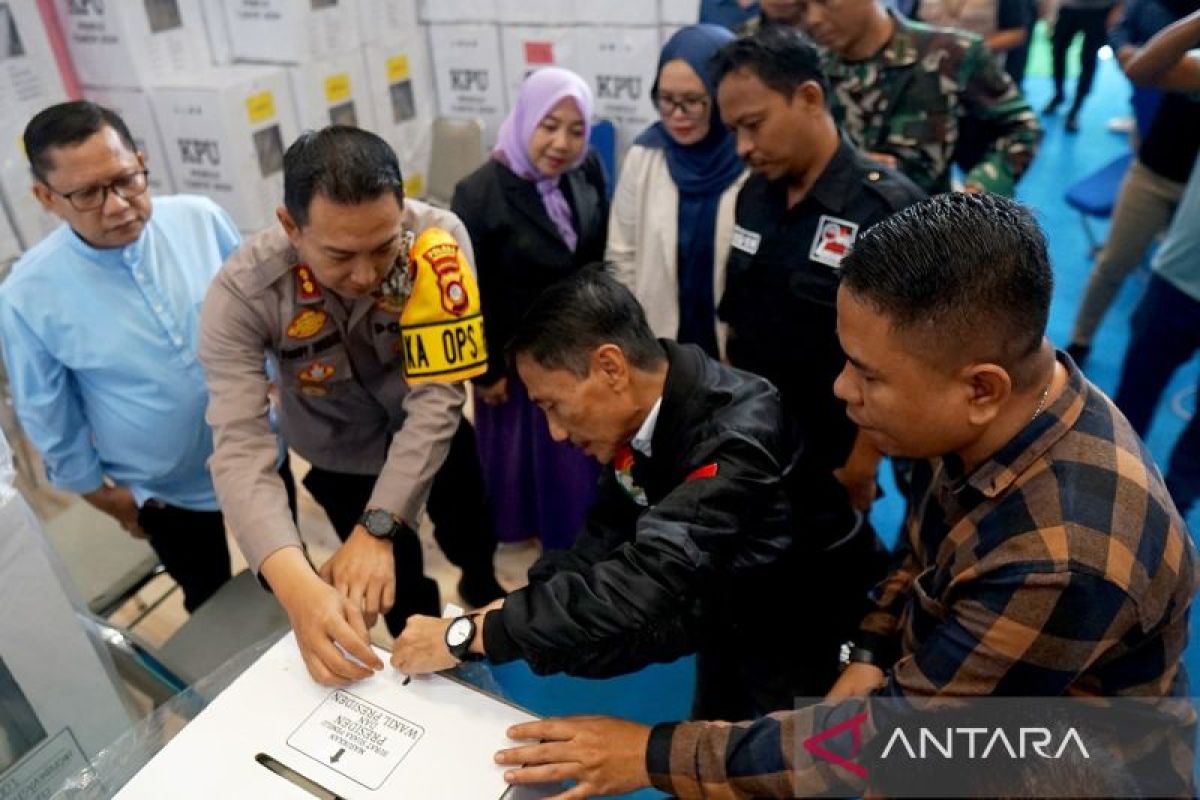 KPU Gorontalo lakukan penyegelan kotak suara Pemilu 2024