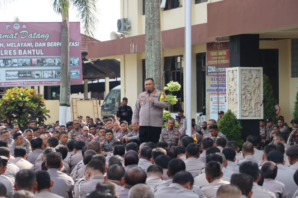 Polres Bantul memastikan kesiapan personel pengamanan TPS pemilu