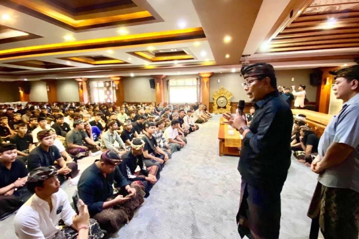 Pemuda Denpasar buat 160 ogoh-ogoh untuk Kesanga Fest