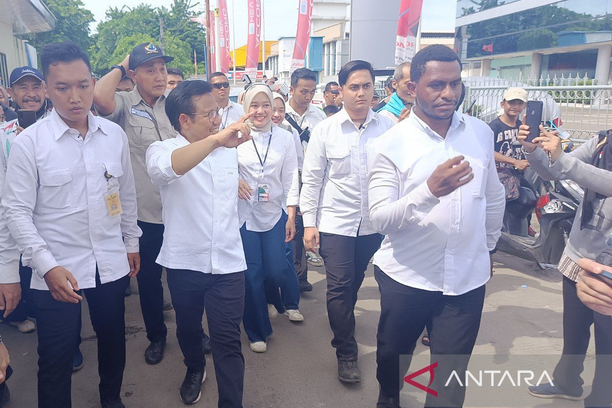 Keluar dari JIS, Muhaimin jalan kaki 3 km lebih