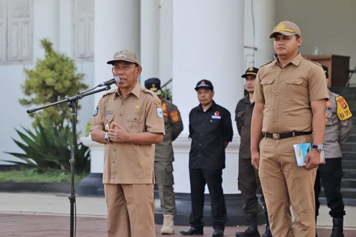 Bupati Sumbawa Barat ingatkan petugas pengawas pemilu jaga kesehatan