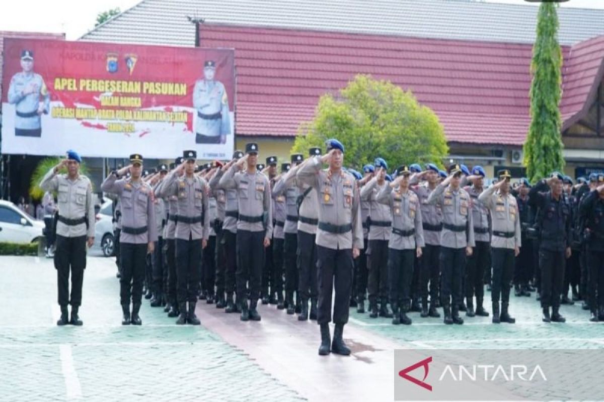 720 personel Polda Kalsel digeser ke wilayah perkuat pengamanan pemilu