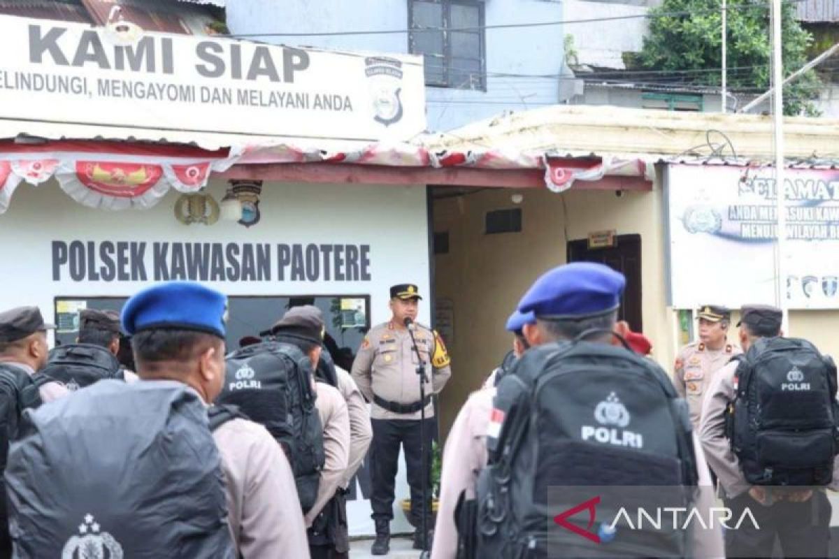 Kapolres Pelabuhan pimpin apel pergeseran pasukan pengamanan TPS pemilu