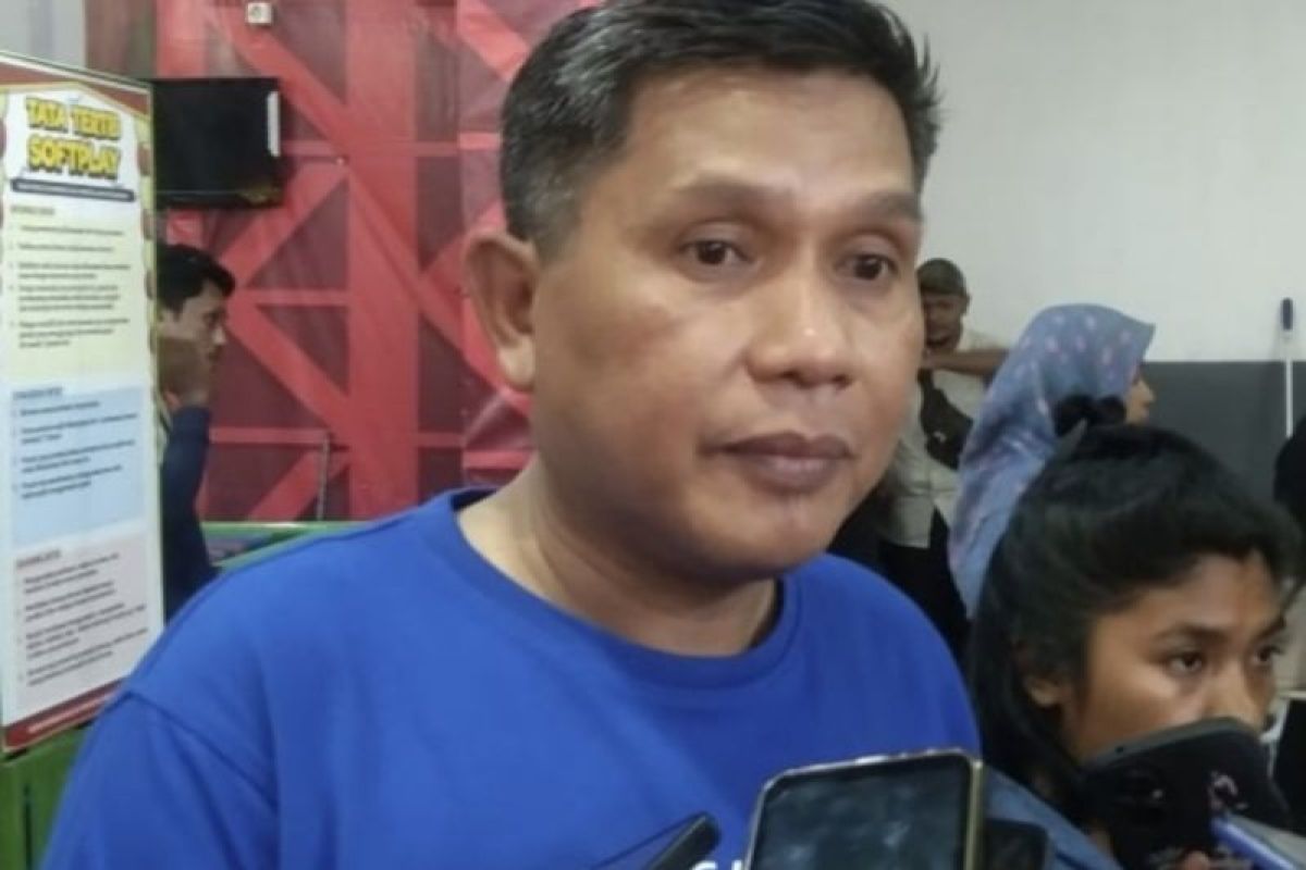 Pimpinan OPD Pemkot Ambon diminta datang ke TPS gunakan baju daerah