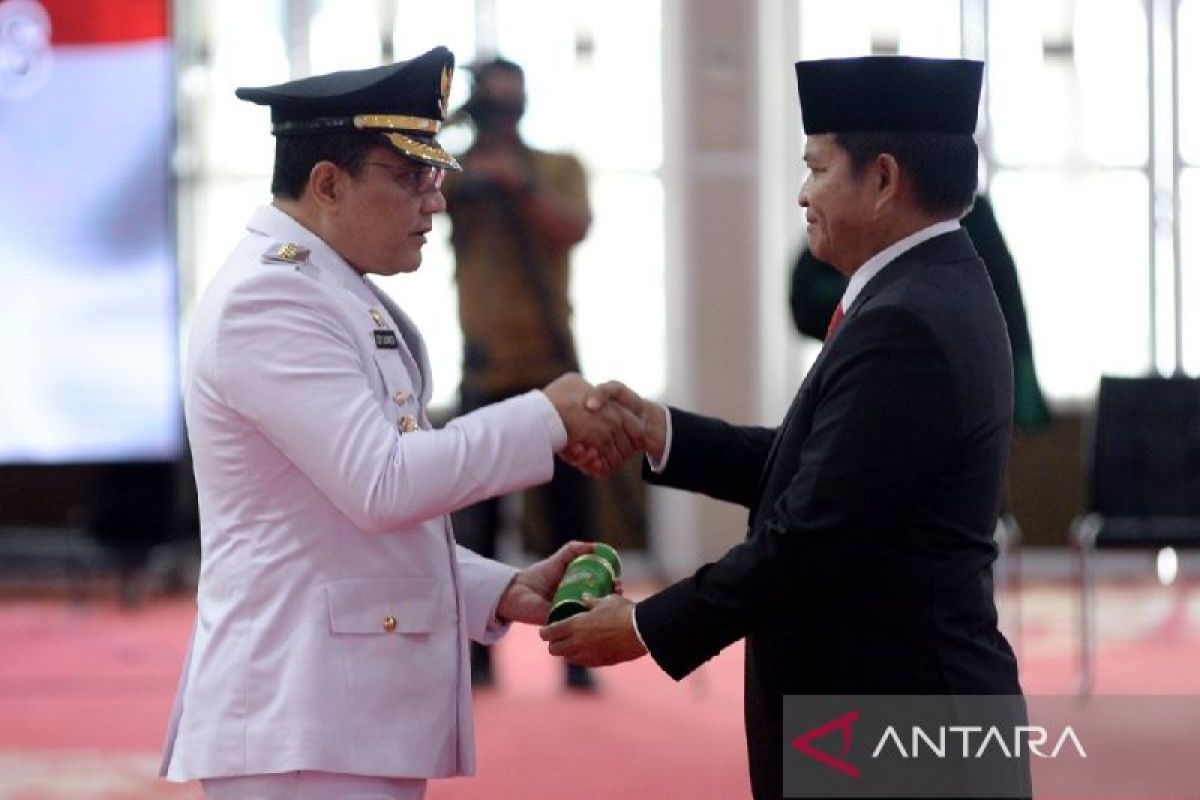 Pj Gubsu Hassanudin lantik Dr. Edy Junaidi sebagai  Pj Bupati Palas