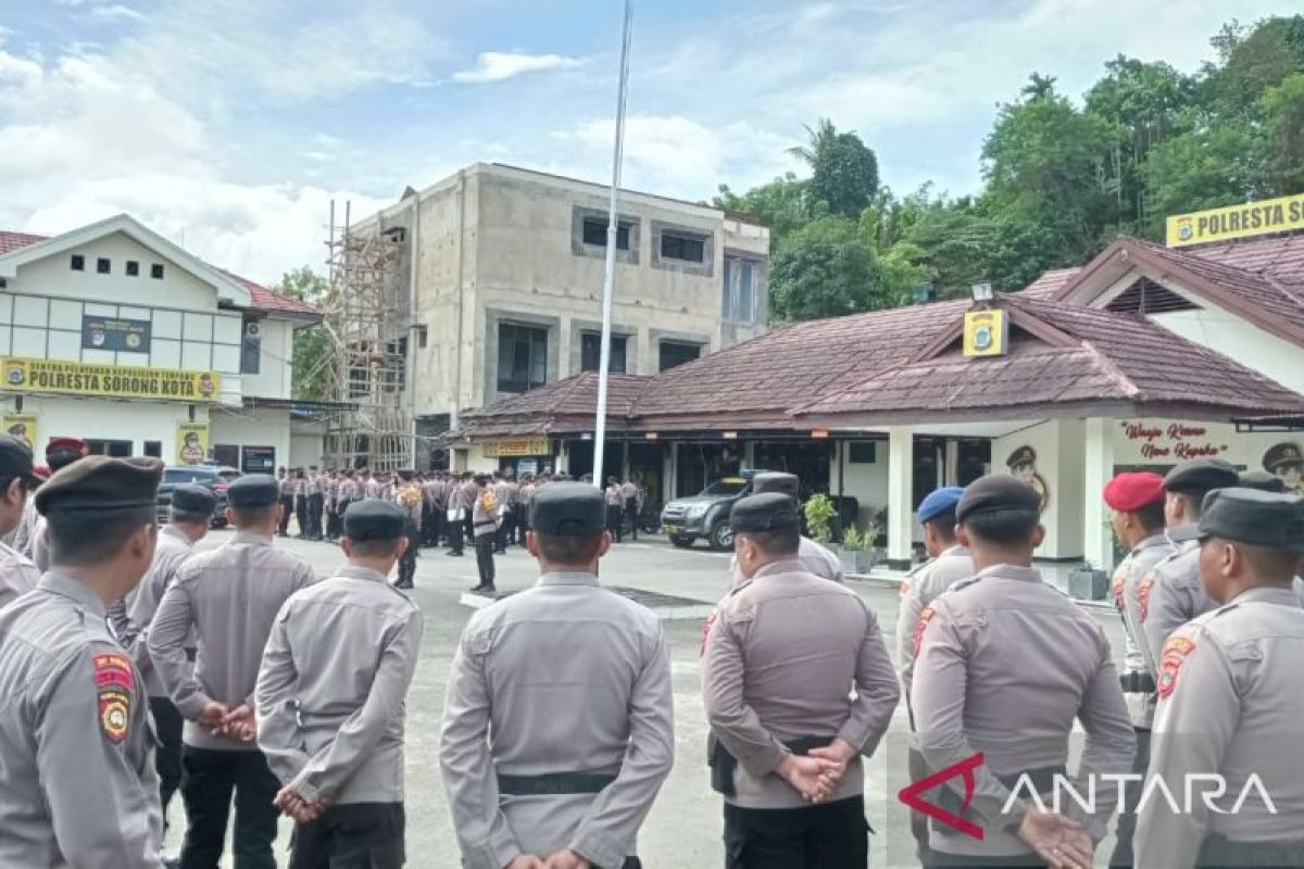 Polresta Sorong terjunkan 332 personel pengamanan TPS