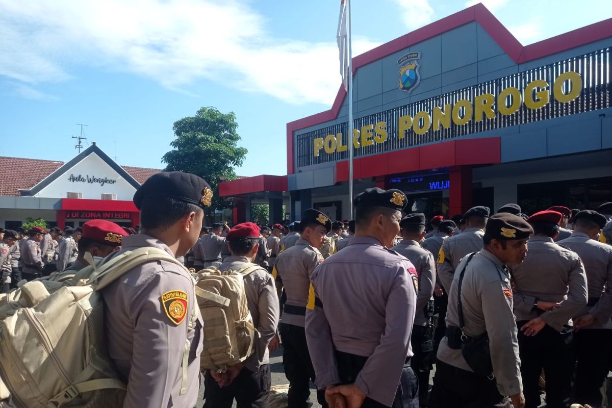 Polres Ponorogo geser personel ke TPS jelang pemilu