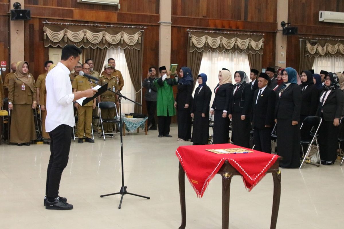 Bupati Banjar minta pejabat terapkan prinsip akhlak saat layani publik