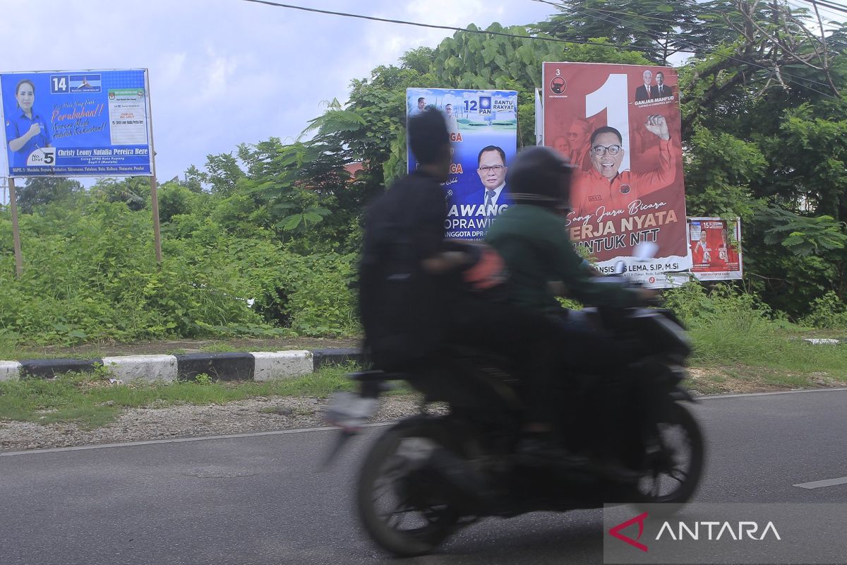 Bawaslu Kupang siap turunkan APK masih terpasang jelang Pemilu