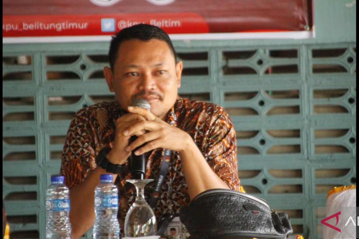 Bawaslu Belitung Timur tertibkan 10.000 APK saat masa tenang