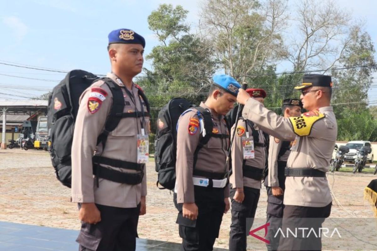 Polres Belitung Timur mulai geser personel amankan TPS