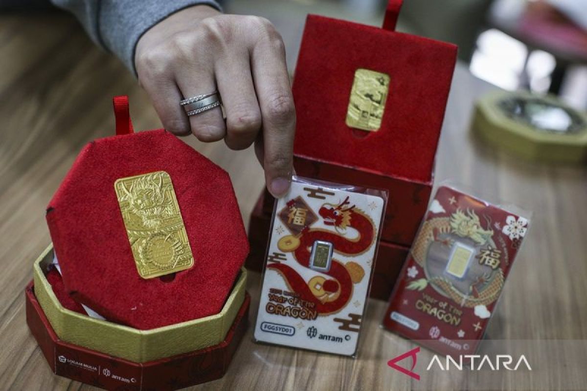 Info harga emas Antam, naik Rp6.000 per gram