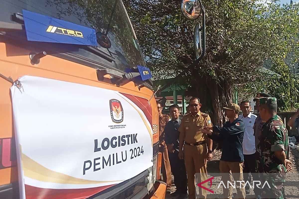 KIP Aceh Selatan distribusikan logistik pemilu ke wilayah 3T