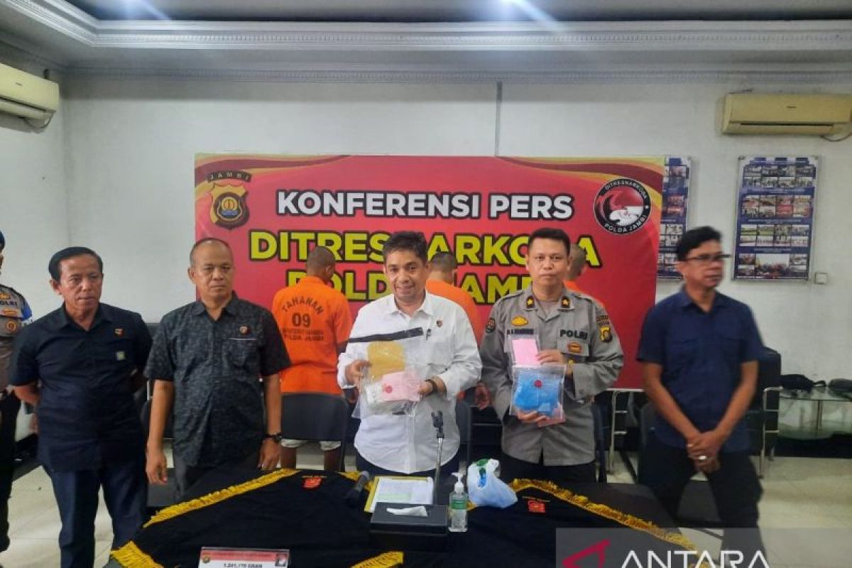 Polisi sita 1,2 kilogram sabu senilai Rp1,6 miliar di Jambi