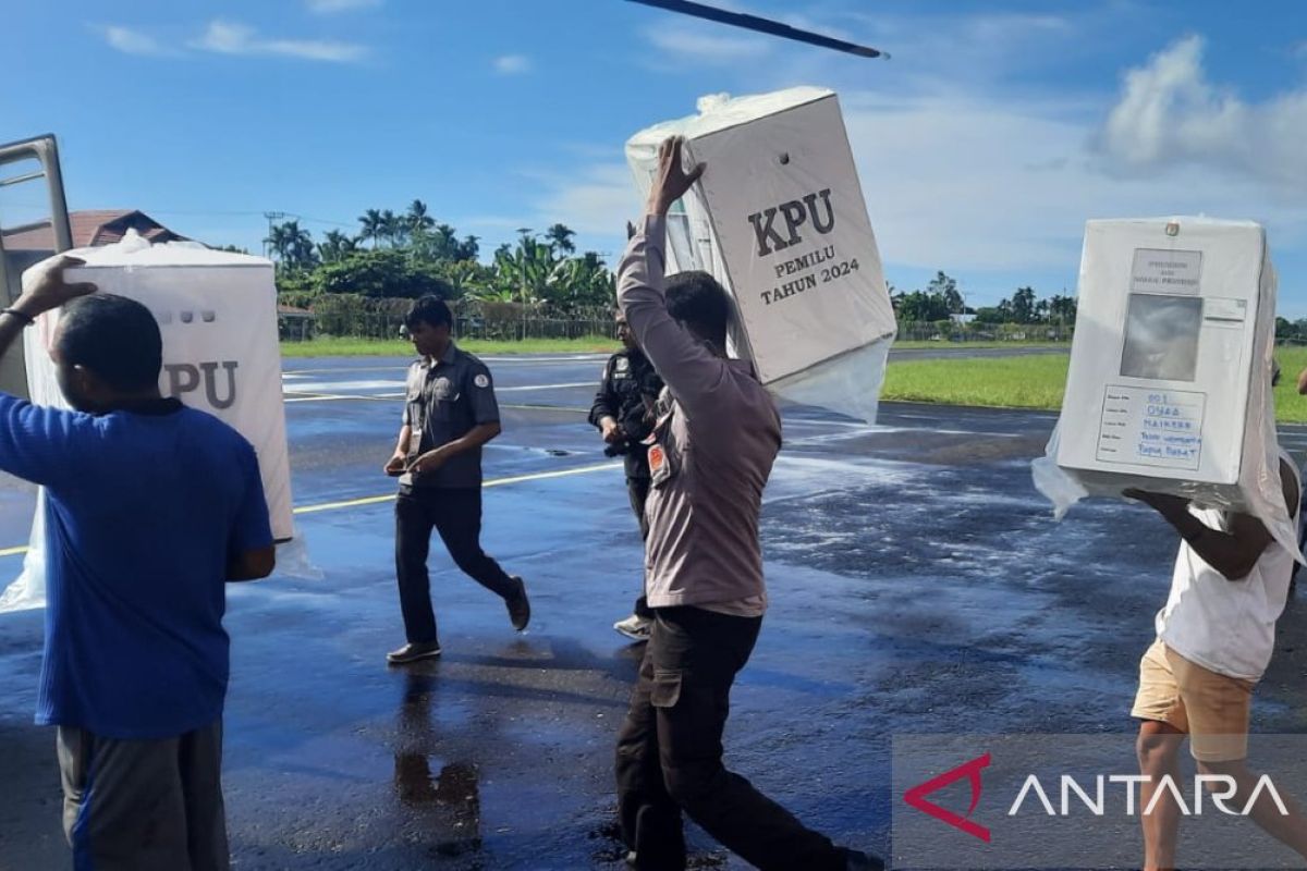 Ketua KPU Wondama berharap tidak terjadi pemungutan suara ulang