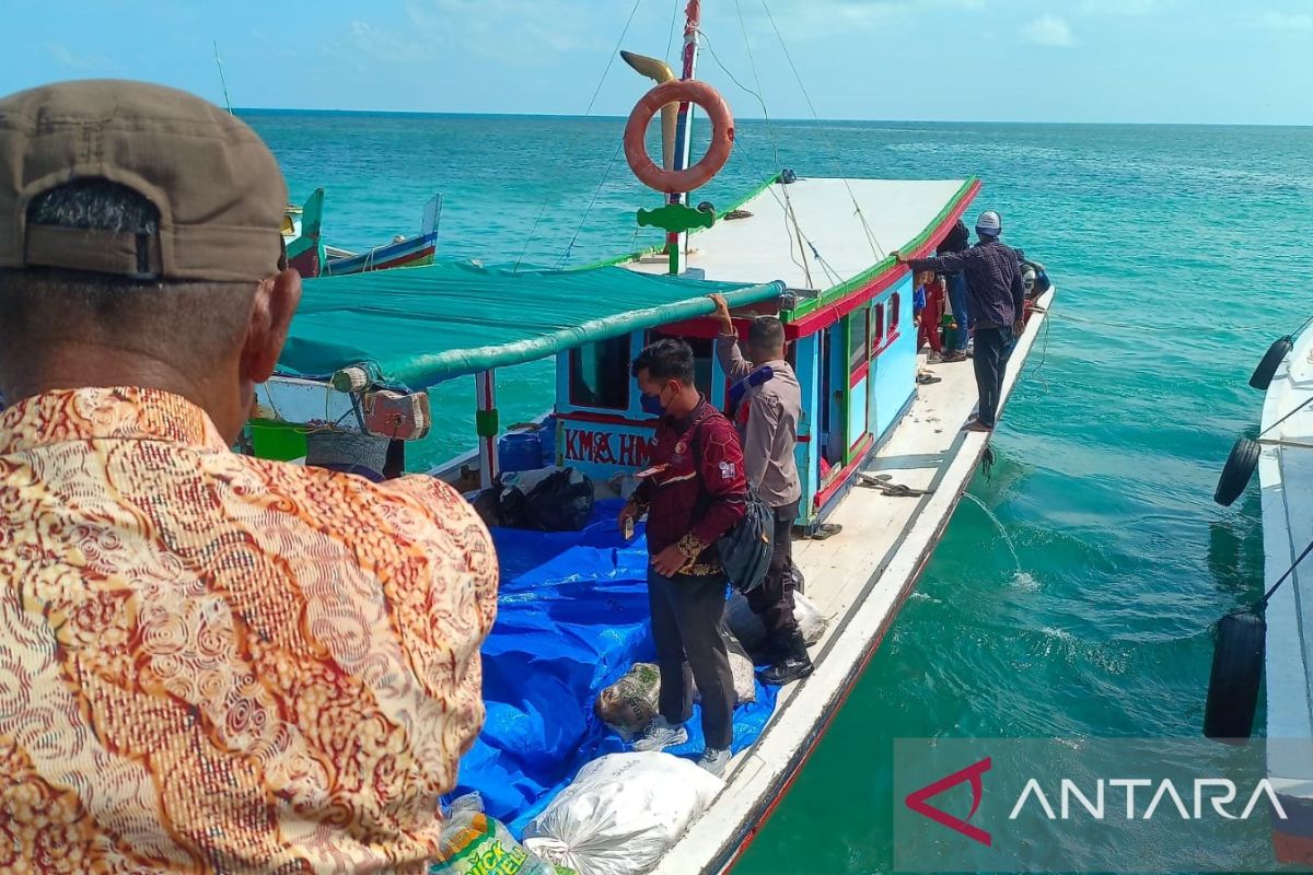 KPU Belitung: Distribusi logistik ke wilayah kepulauan berjalan lancar