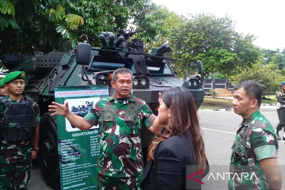 Kasad serahkan panser Anoa untuk Kodam I/Bukit Barisan