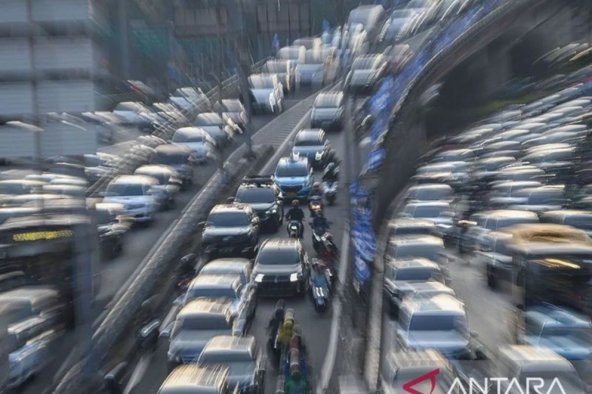 Ganjil genap di Jakarta ditiadakan di hari libur nasional Pemilu 2024